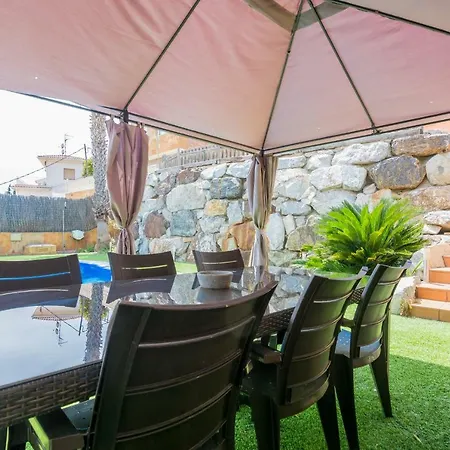 Homeholidaysrentals Electra Villa Santa Susanna