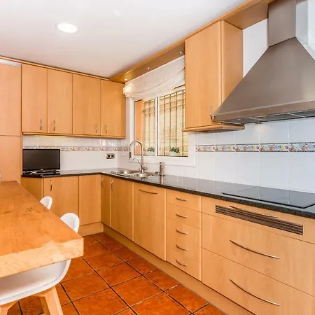 Homeholidaysrentals Electra Villa *