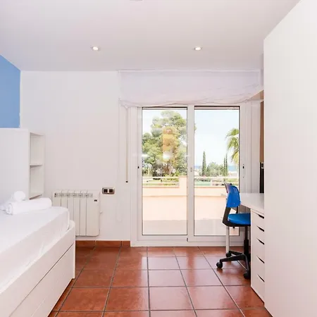 Homeholidaysrentals Electra * Santa Susanna